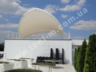 Сцена в ночном клубе City Beach Club на крыше ТРЦ Ocean Plaza