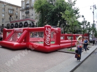 Скользкий футбол ''Coca-cola''
